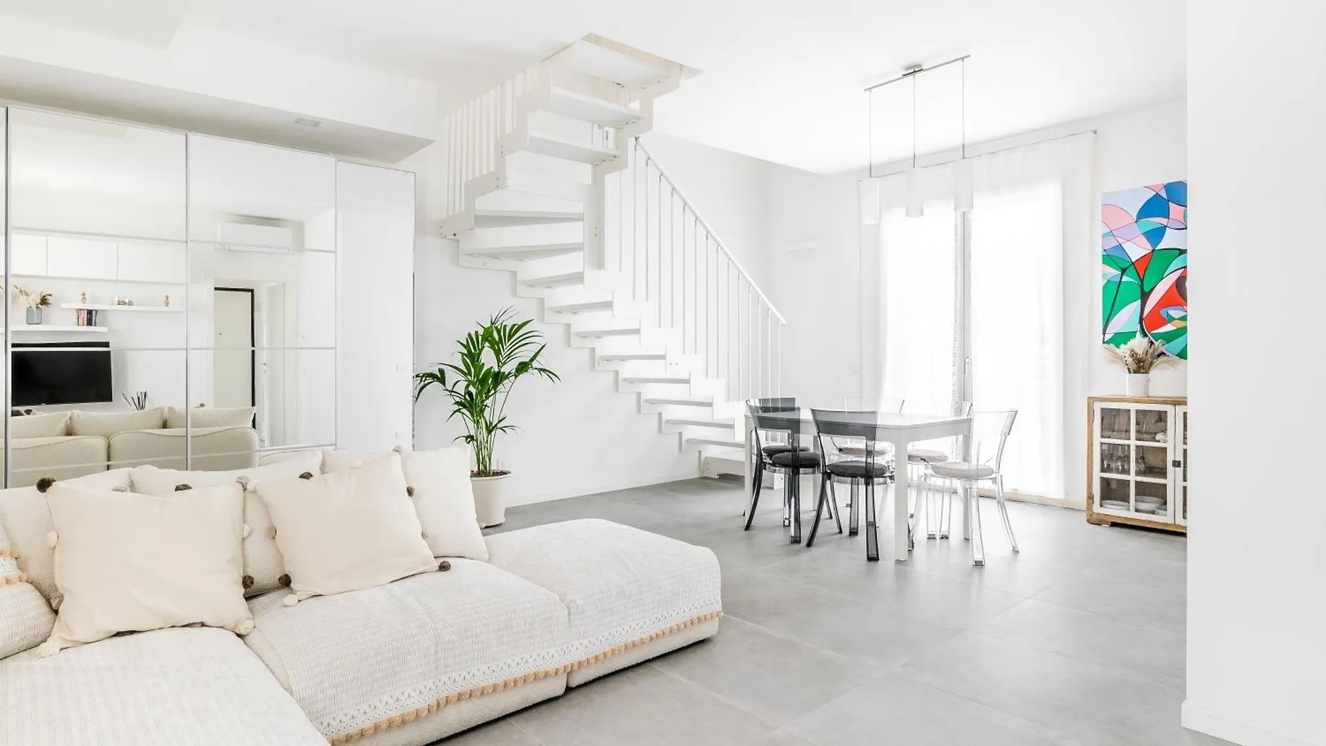 מילאנו Luxury Villa - Exclusive Property With Private Box