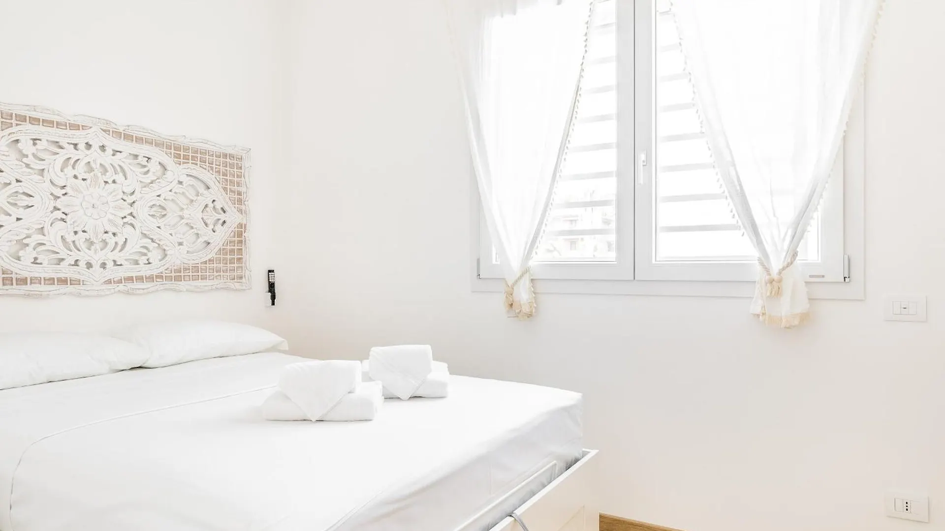 מילאנו Luxury Villa - Exclusive Property With Private Box 0*,
